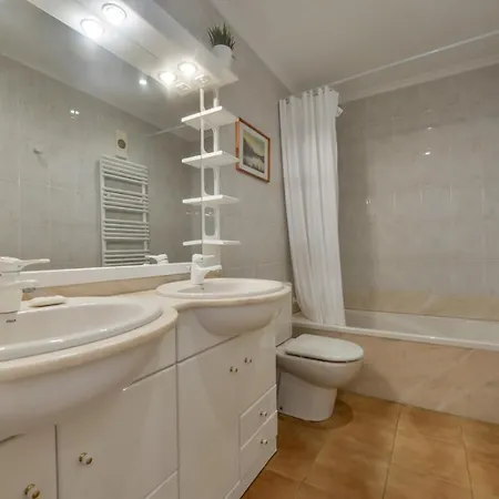 Nautica Bay Apartment
